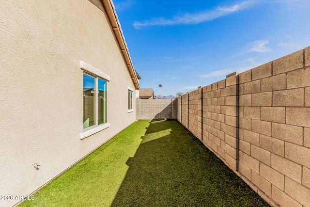 1877 W Road Agent Street, Apache Junction, AZ 85120