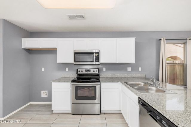 1877 W Road Agent Street, Apache Junction, AZ 85120