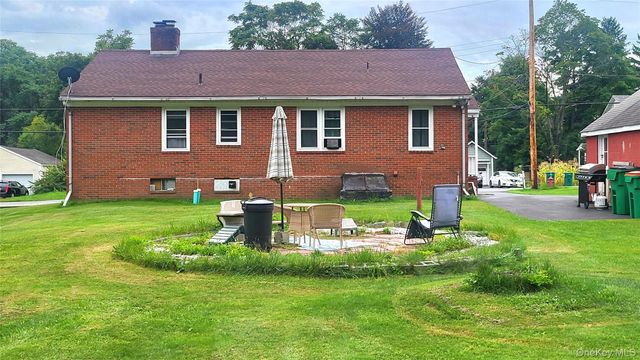 6 Bircher Avenue, Poughkeepsie, NY 12601