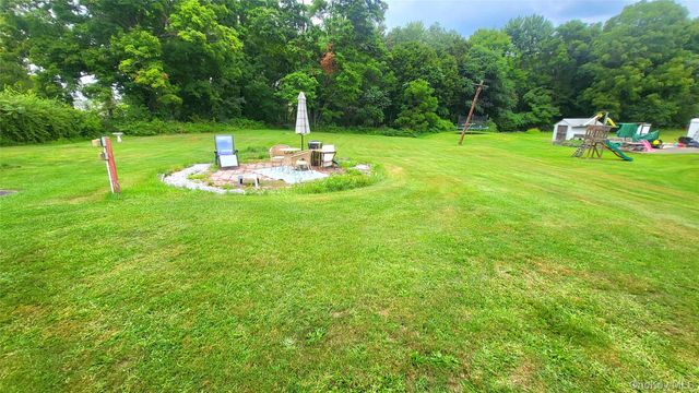 6 Bircher Avenue, Poughkeepsie, NY 12601
