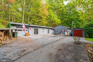 1265 SEGLOCK RD, Lititz, PA 17543