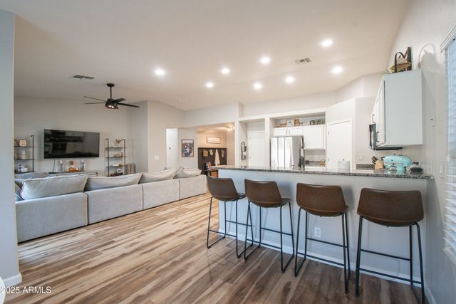 2218 E MOHAVE Lane, Apache Junction, AZ 85119