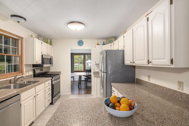 601 E Oak Street, Fremont, MI 49412