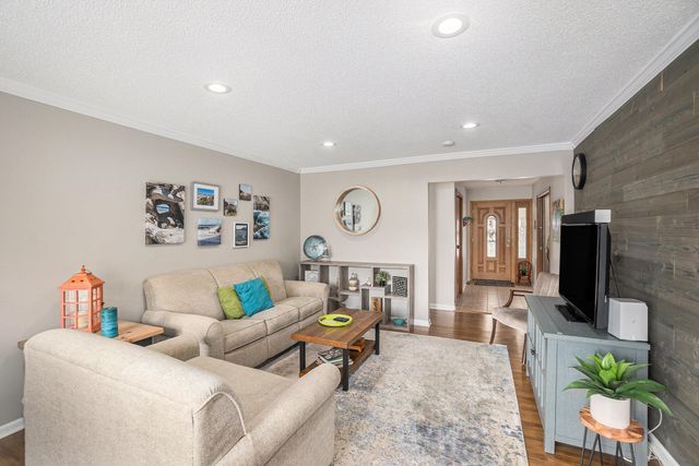 601 E Oak Street, Fremont, MI 49412