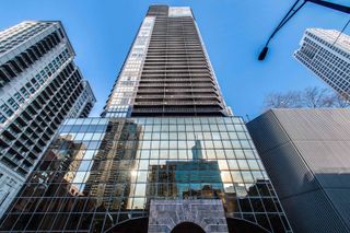 10 E ONTARIO Street 3512, Chicago, IL 60611