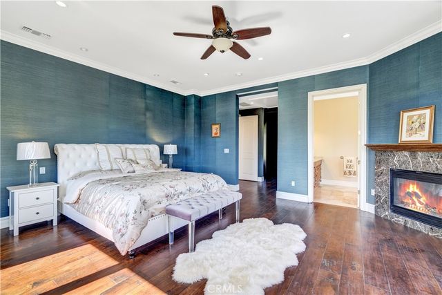 450 Palmerstone, La Canada Flintridge, CA 91011