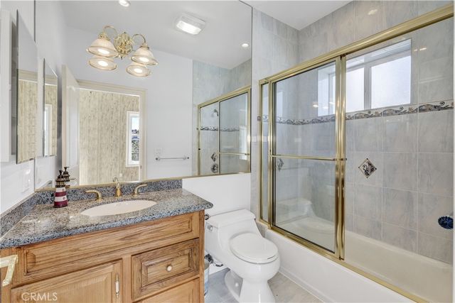 450 Palmerstone, La Canada Flintridge, CA 91011