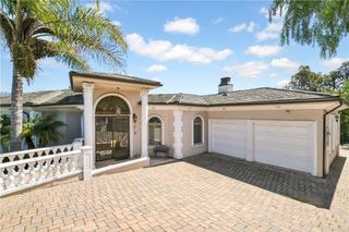 450 Palmerstone, La Canada Flintridge, CA 91011