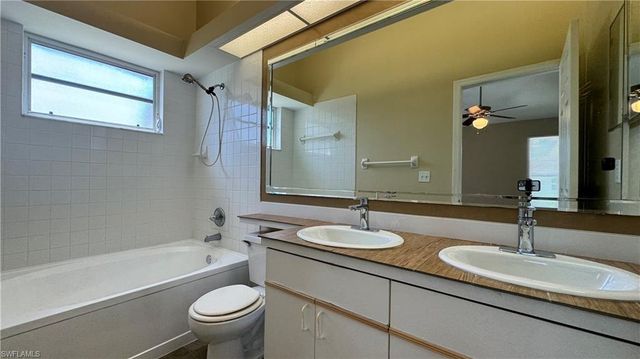 505 SW 9th AVE, Cape Coral, FL 33991