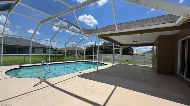 505 SW 9th AVE, Cape Coral, FL 33991