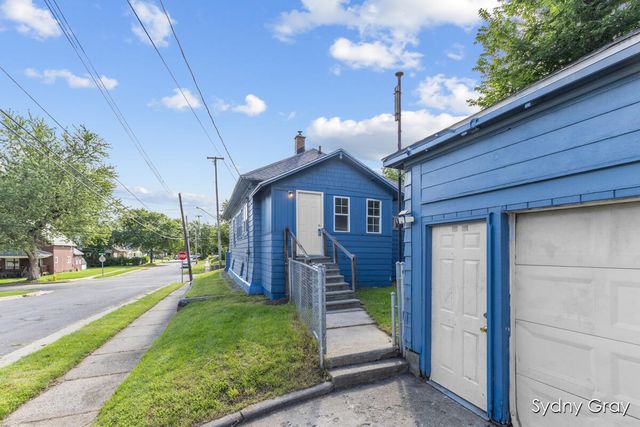 296 Meachem Avenue, Battle Creek, MI 49015