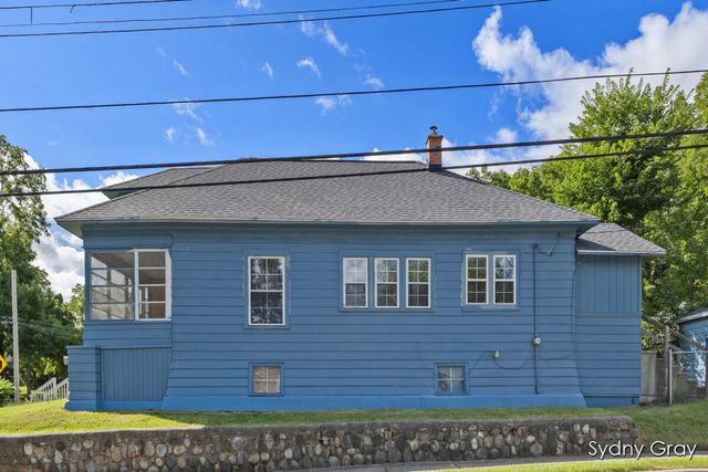 296 Meachem Avenue, Battle Creek, MI 49015