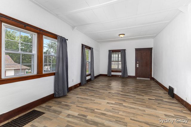 296 Meachem Avenue, Battle Creek, MI 49015