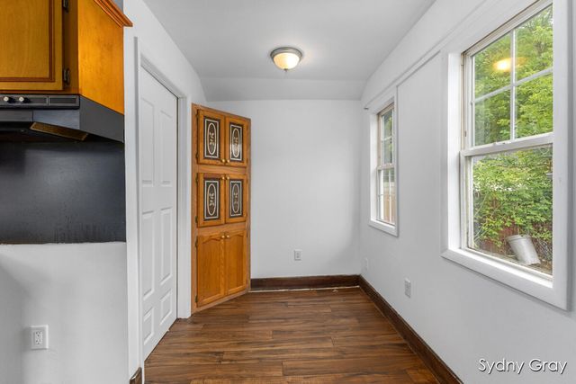 296 Meachem Avenue, Battle Creek, MI 49015