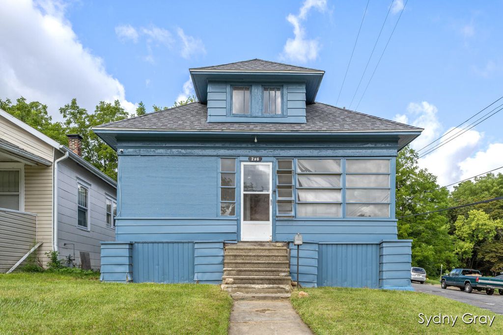 296 Meachem Avenue, Battle Creek, MI 49015