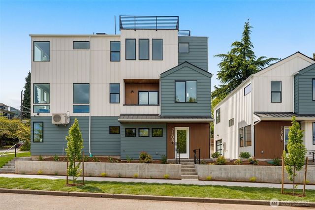7403 Dayton Avenue N, Seattle, WA 98103