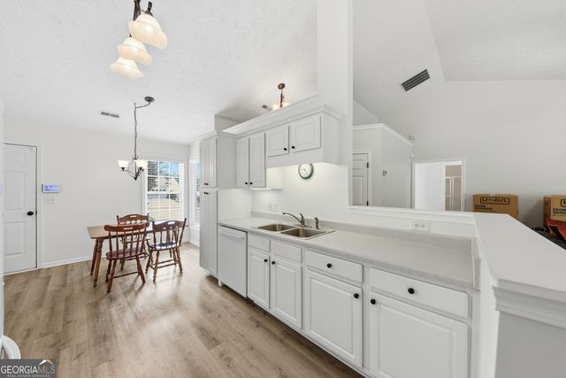 63 Bellaire Lane, Newnan, GA 30265