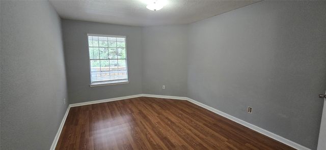 9797 Leawood Blvd 104, Houston, TX 77099