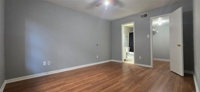 9797 Leawood Blvd 104, Houston, TX 77099