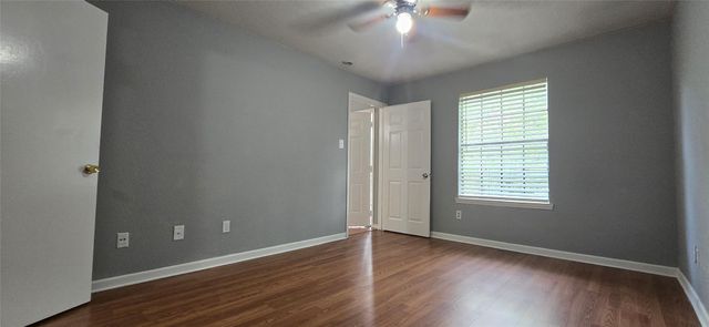 9797 Leawood Blvd 104, Houston, TX 77099
