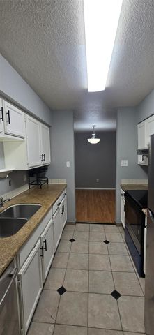 9797 Leawood Blvd 104, Houston, TX 77099