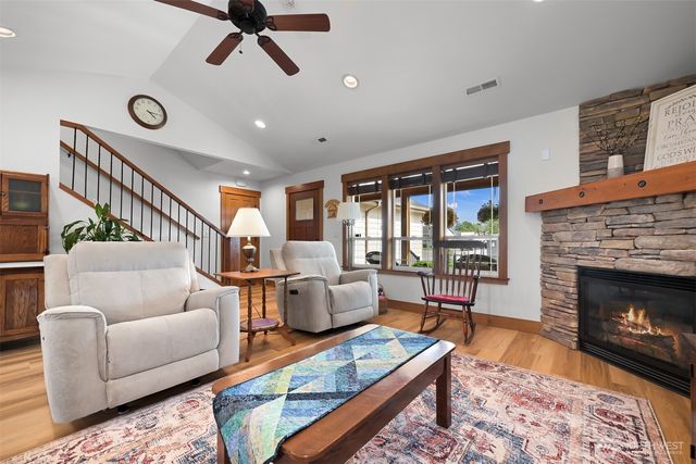 502 Westview Place, Nooksack, WA 98276