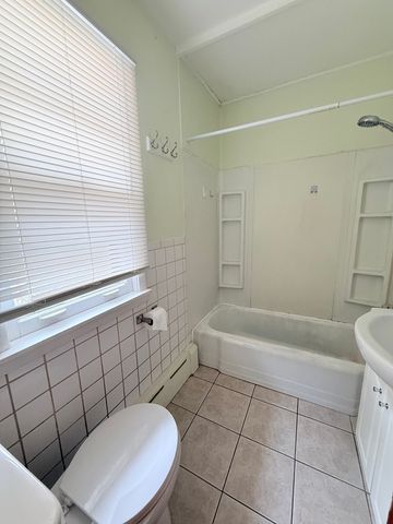 1505 East Street, Lockport, IL 60441