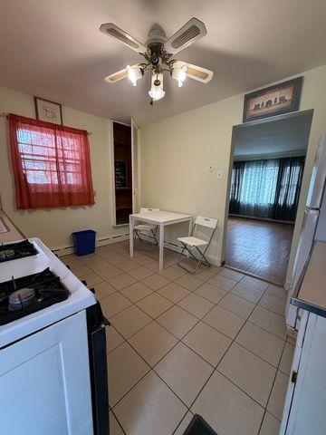 1505 East Street, Lockport, IL 60441