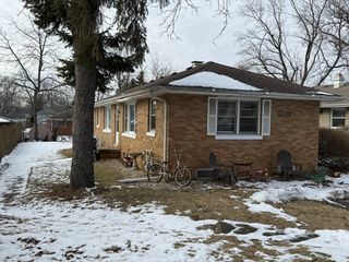 1505 East Street, Lockport, IL 60441