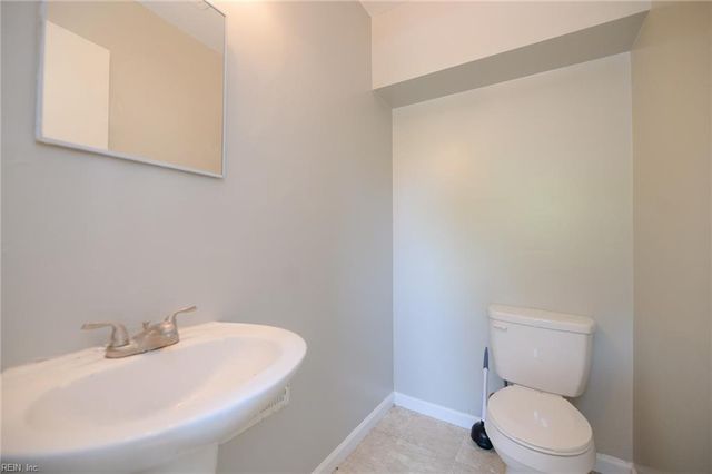 2211 N Armistead AVE, Hampton, VA 23666