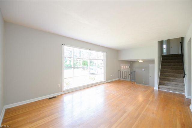 2211 N Armistead AVE, Hampton, VA 23666