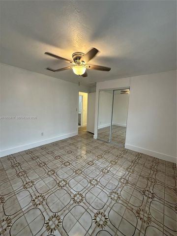 331 W 17th St, Hialeah, FL 33010