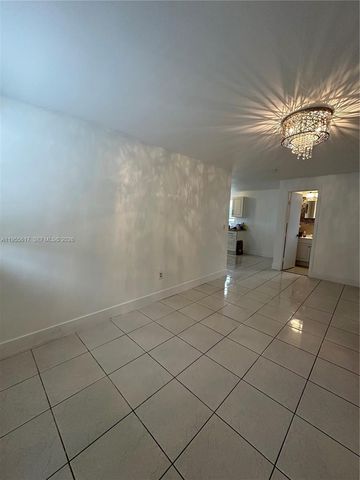 331 W 17th St, Hialeah, FL 33010