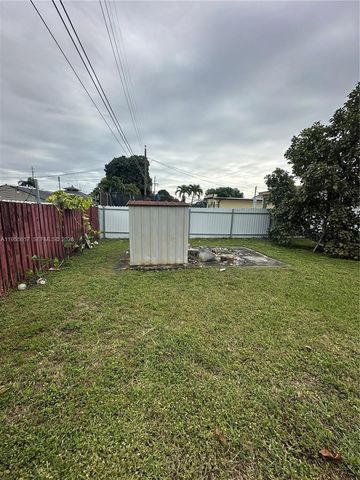 331 W 17th St, Hialeah, FL 33010