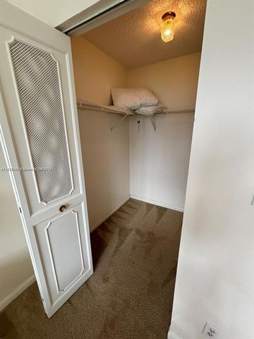 17011 N Bay Rd 805, Sunny Isles Beach, FL 33160