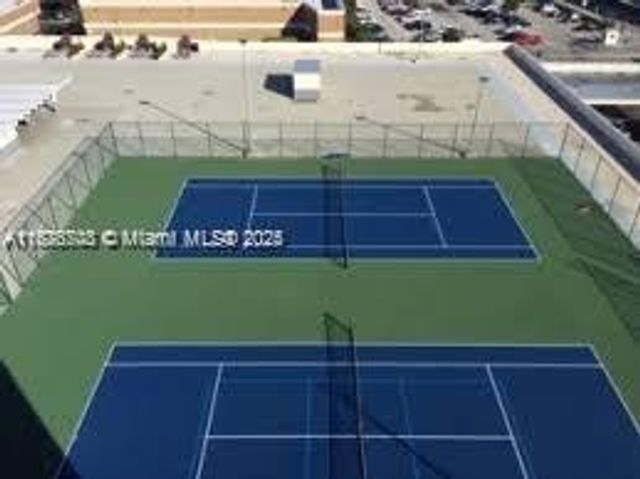 17011 N Bay Rd 805, Sunny Isles Beach, FL 33160