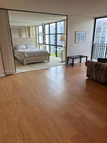 17011 N Bay Rd 805, Sunny Isles Beach, FL 33160