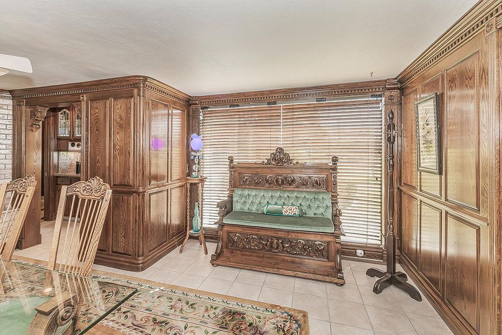 Image 20 of property listing at 13155 W Shaw Avenue, Kerman, CA 93630