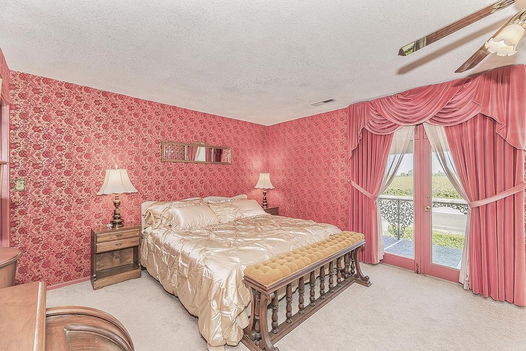 Image 46 of property listing at 13155 W Shaw Avenue, Kerman, CA 93630