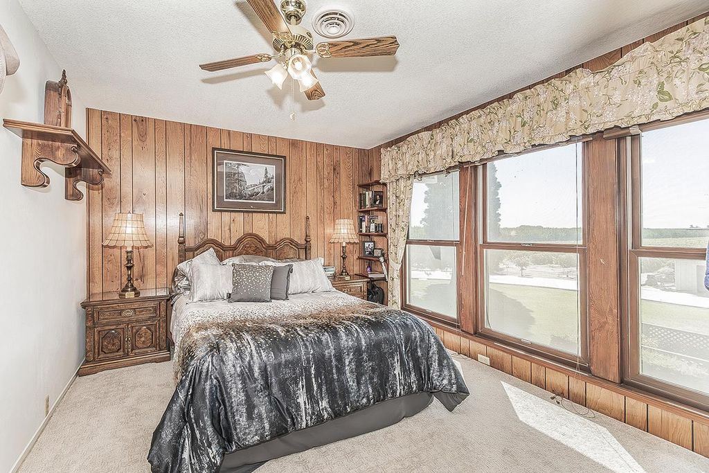 Image 53 of property listing at 13155 W Shaw Avenue, Kerman, CA 93630