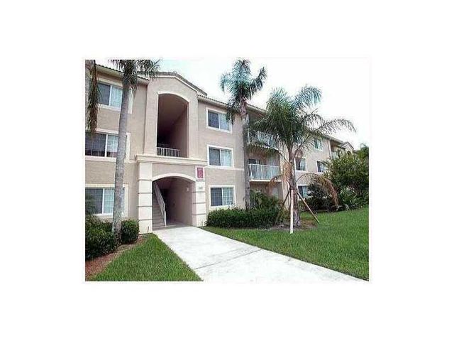 5055 WILES Road 201, Coconut Creek, FL 33073