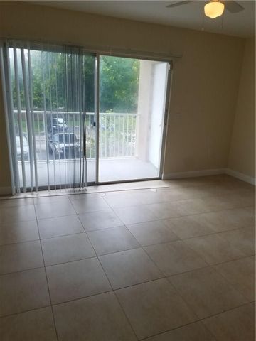 5055 WILES Road 201, Coconut Creek, FL 33073