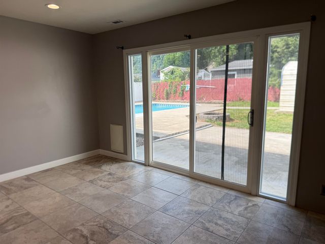 1603 Thomas Street, Ironton, OH 45638
