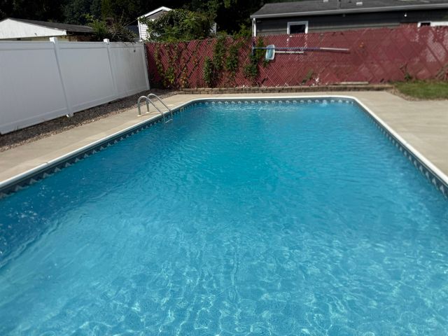 1603 Thomas Street, Ironton, OH 45638
