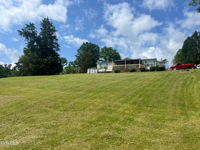 861 Hickory Tree Road, Bristol, TN 37620