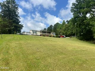 861 Hickory Tree Road, Bristol, TN 37620