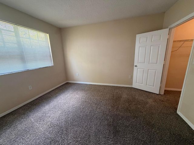 11601 SW 2nd Street 21104, Pembroke Pines, FL 33025