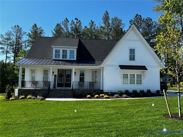 4 Elm Crest Dr, Chesterfield, VA 23236