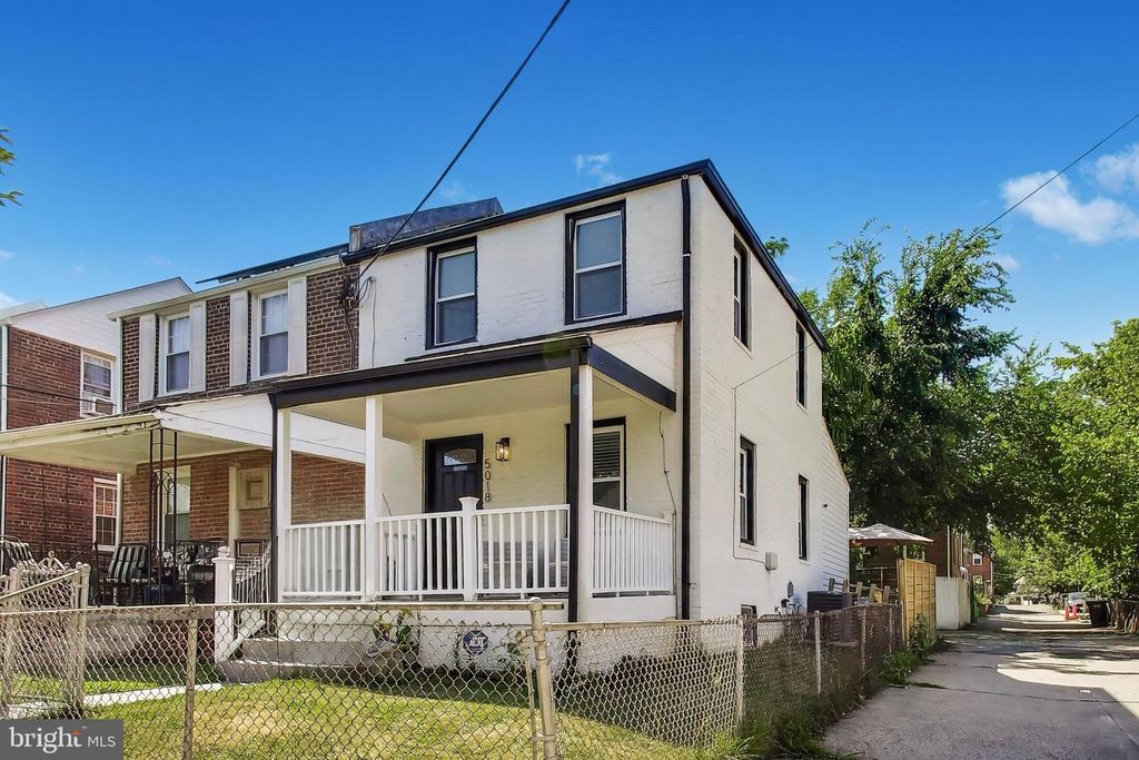 5018 8TH ST NE, Washington, DC 20017