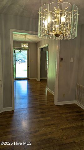 5068 Lobelia Road, Vass, NC 28394